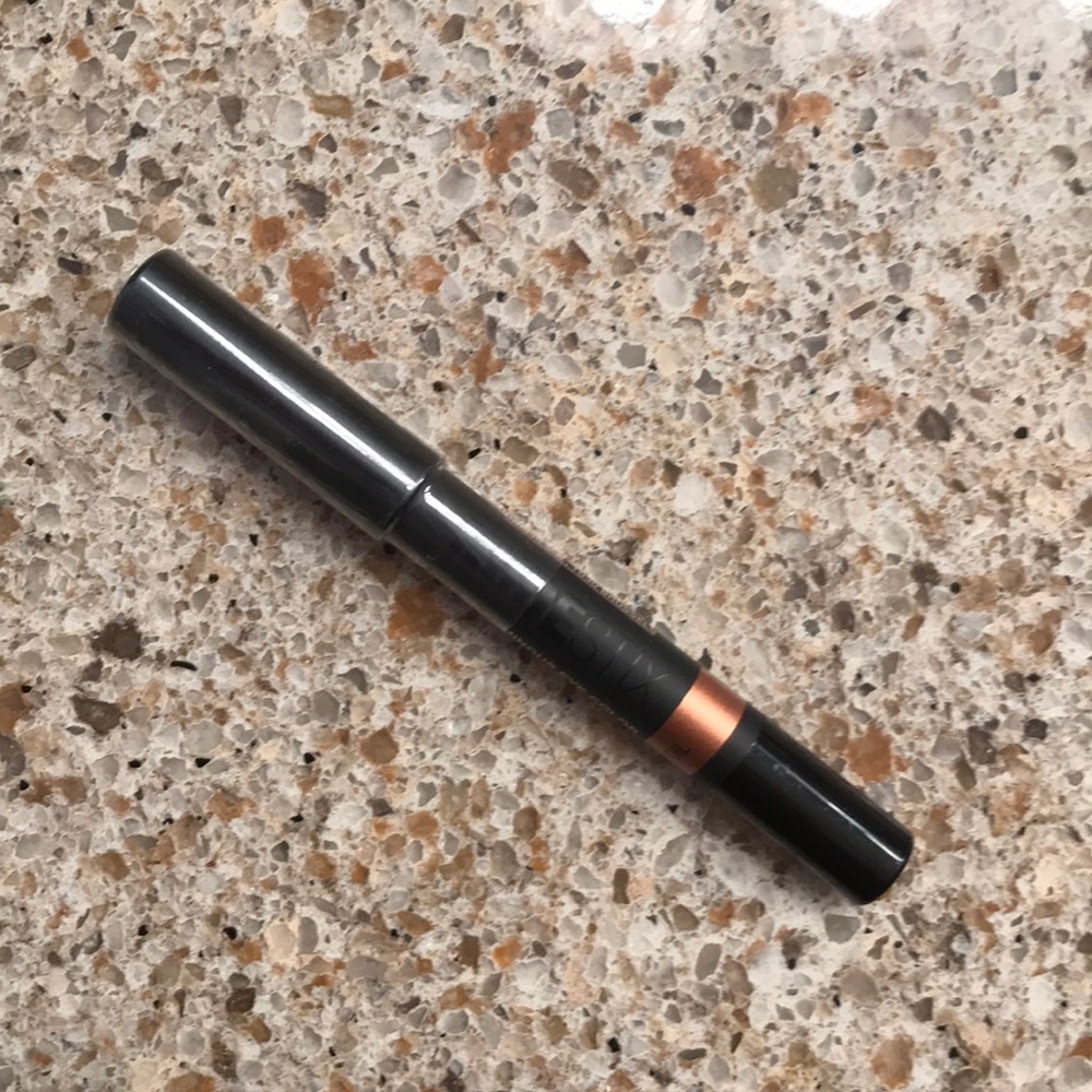 Nudestix Eyeshadow Pencil